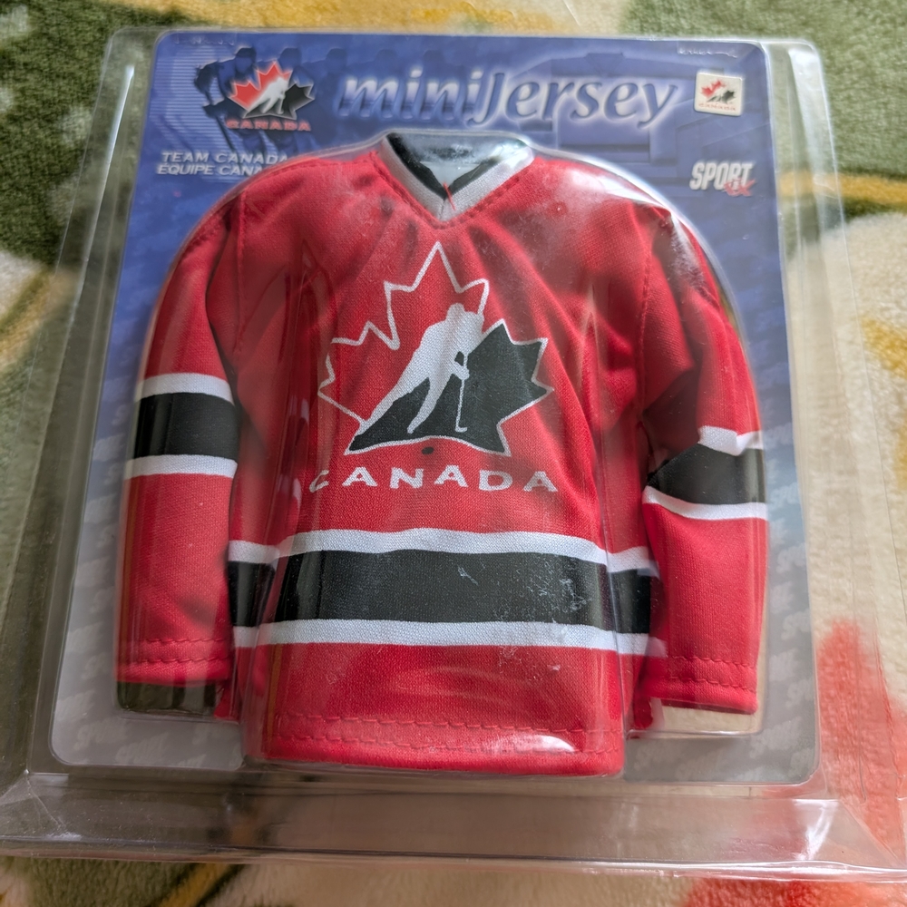 Sporto Red and Black Miniature Hockey Jersey Accessory